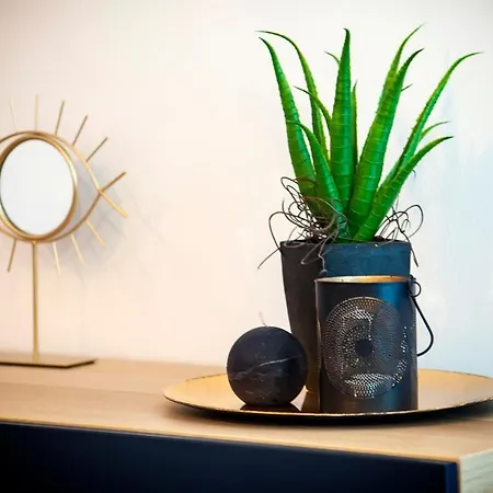 Appartement F&r Ii *