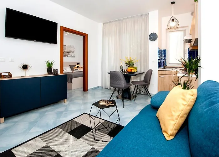 דירה F&r Ii רוביני